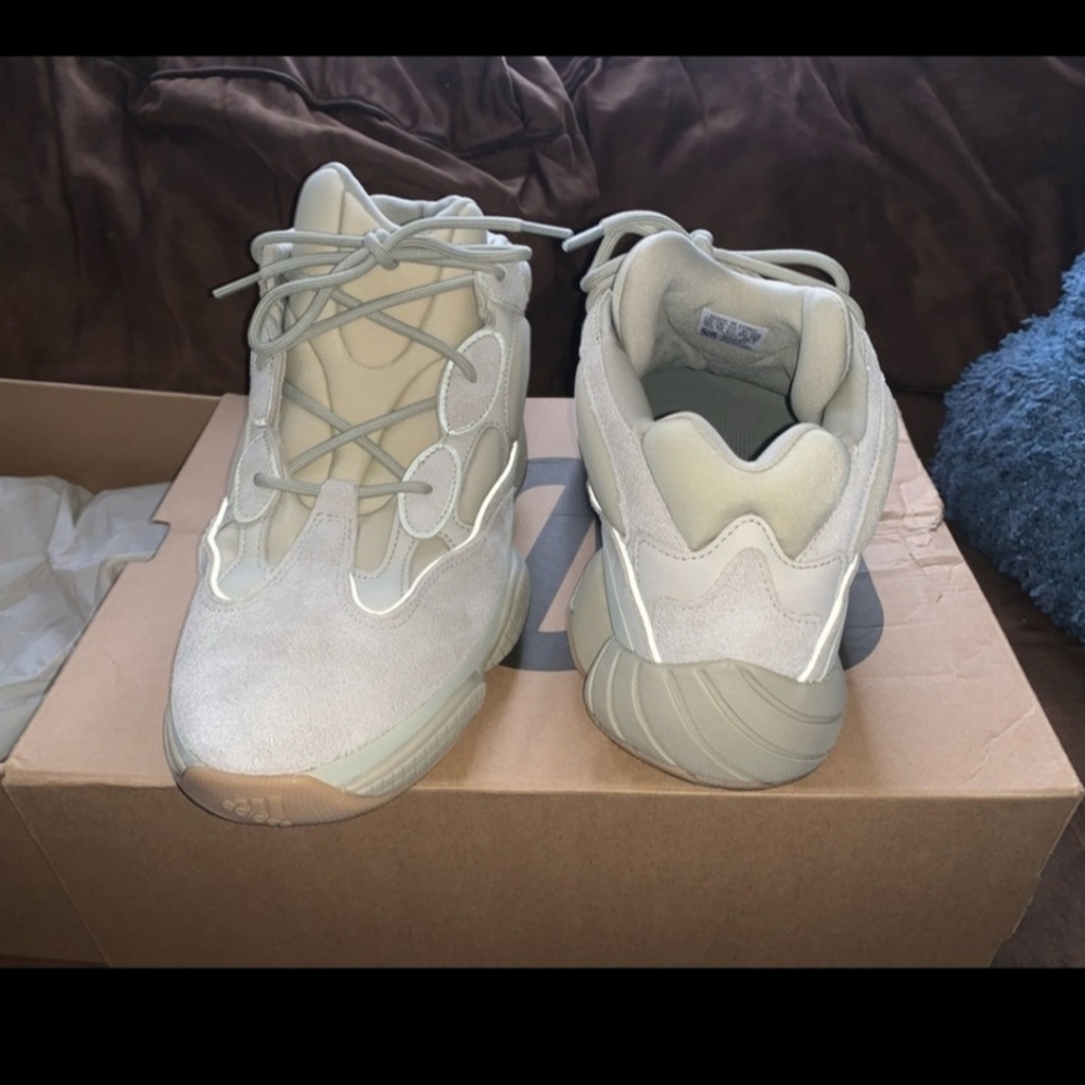 Yeezy 500